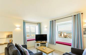Lounge with sea view, Bay View Holiday Apartment, 5 Bay View Steps, Brixham, Devon