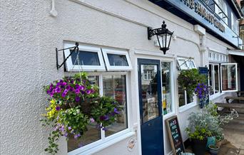 Exterior, The Embassy Tavern, Preston, Paignton