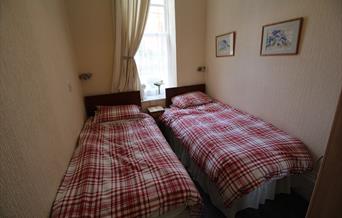 Twin bedroom, Chelston Dene Torquay, Devon