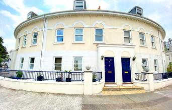 Exterior, Lisburne Place Town House - 16 Lisburne Place, Torquay, Devon