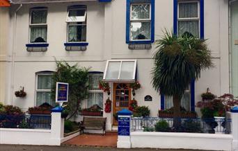 Newcroft Guest House, Torquay, Devon