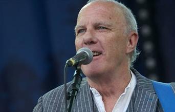 Richard Digance on Stage, Babbacombe Theatre
