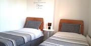 Twin bedroom, Abberley Guest House, Torquay, Devon