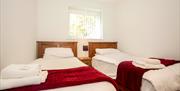 Twin bedroom, Plover 3, The Cove, Brixham Devon