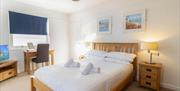 Apters Hill House double bedroom
