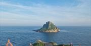 Sunset Outdoor Yoga at beautiful Geopark locations with Nicola Bianca