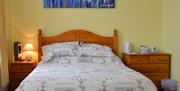 Bedroom, Ratcliffe Guest House, 4 Garfield Road, Paignton, Devon