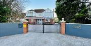 Driveway and parking for 6 cars, Splendour House, Totnes Road, Paignton, Devon