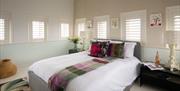 Double Bedroom, Vane Lookout, Vane Hill Road, Torquay