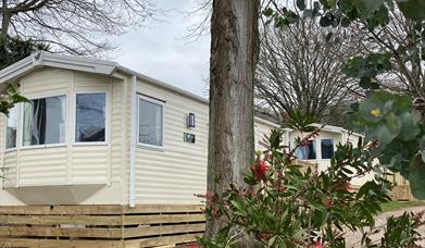 Sloop & Trawler caravans