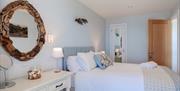 Double Bedroom, 1 Puffin, The Cove, Brixham