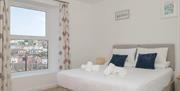Double Bedroom with sea view, 2 North Furzeham Road, Brixham