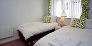 Twin Bedroom, 4 Osprey, The Cove, Brixham