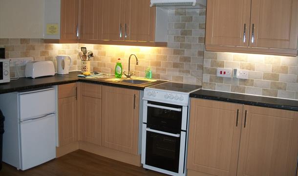 Kitchen, Barramore Holiday Apartments, Torquay, Devon
