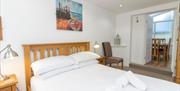 Apters Hill House double bedroom