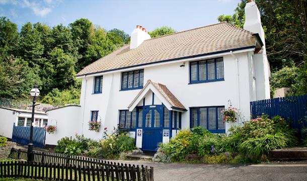 Beach Cottage self catering accommodation at The Cary Arms in Torquay, Devon