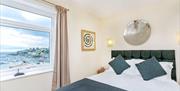 Double Bedroom with sea view, Cliff Cottage, 46 Overgang Road, Brixham, Devon