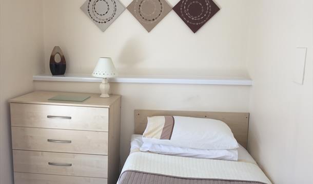 Single bedroom flat 7 Adelphi Holiday Apartments, Paignton, Devon