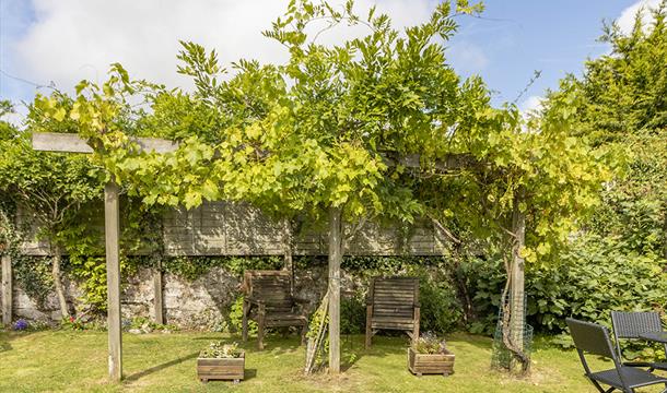 Pilgrim Rests shared Orchard garden
