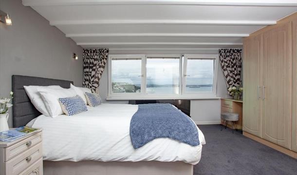 Double Bedroom with sea view, Marina Cottage, North View Road, Brixham, Devon