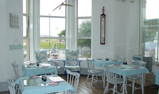 Breakfast Room, Sealawn Guest House, Paignton, Devon