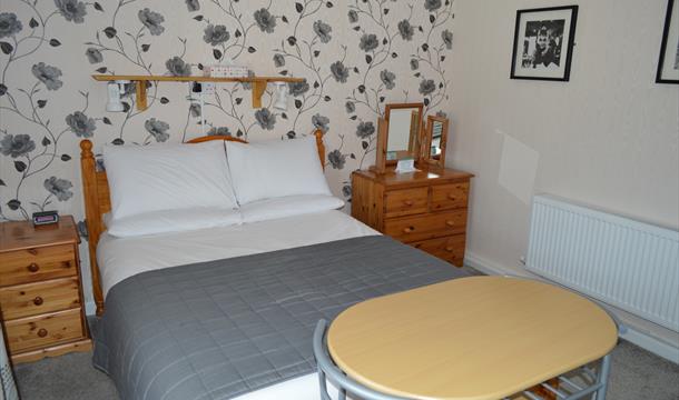 Superior bedroom at Smugglers Haunt, Brixham, Devon