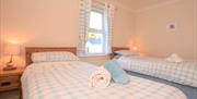 Twin bedroom, Starboard, Hesketh Mews self catering accommodation in Torquay, Devon