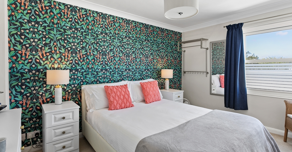 The Torcroft, Torquay - Bed & Breakfast in Torquay, Torquay - English ...