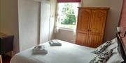 Kingsize bedroom, Tusker Lodge, Torquay, Devon
