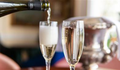 Join the Trafalgar Tavern this St. Patrick's Day for an unforgettable celebration!