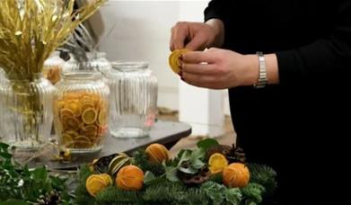 Create your very own unique wreath at this workshop.
