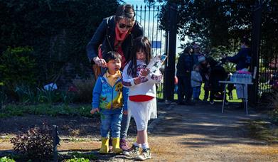 Bunnies in the Beds: Easter Trail & Market