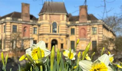 Discover a day of shopping, creativity and heritage at our Craft and Plant Fair at Eltham Palace and Gardens