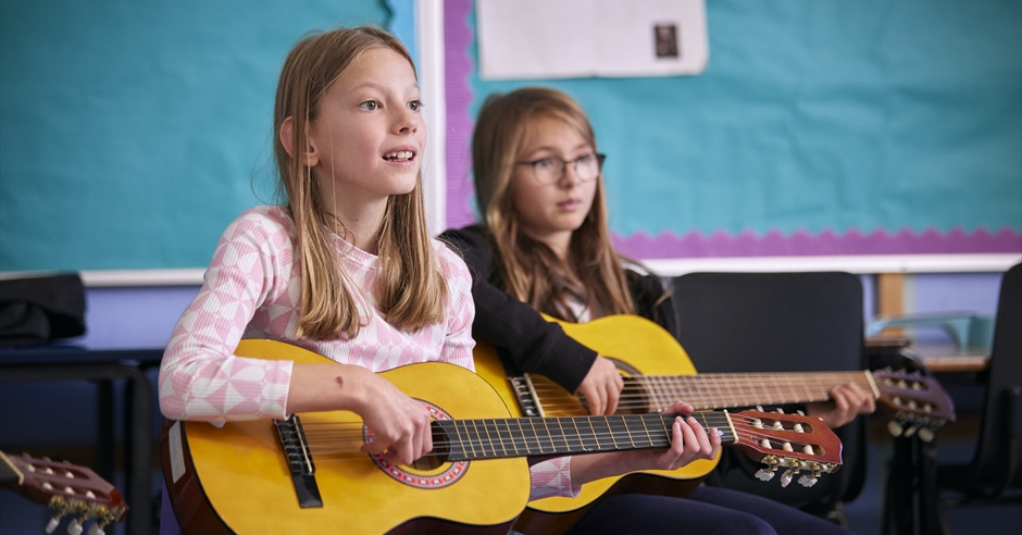 Greenwich Summer Holiday Camp | The Strings Club at Randall Place