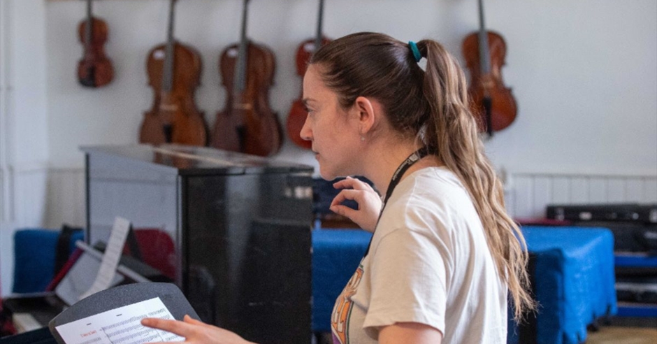Play! Summer School (6-10 yrs)