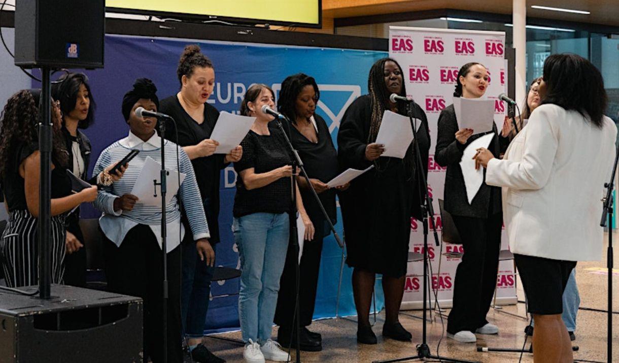 An inspiring and empowering "Singing for Wellbeing workshop" hosted by Everyone’s A Singer CIC
