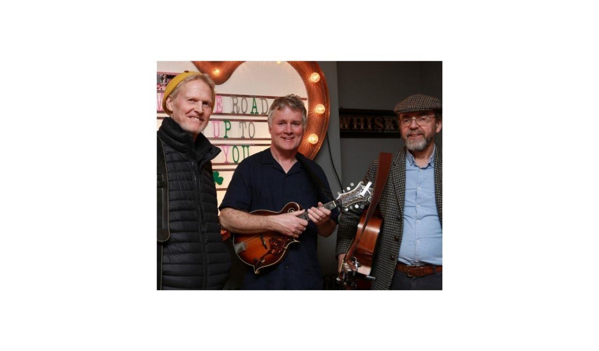 Join in for live music by The Celtic Hearts and a traditional supper