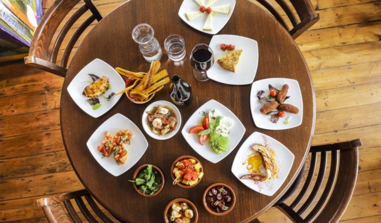 The Hill Restaurant serves a varied Mediterranean menu with a distinctly Latin American twist!