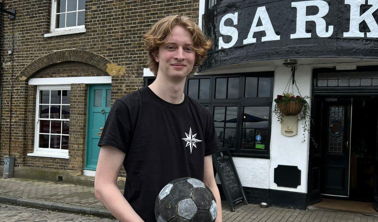 Watch UEFA Euro 2024 at the Cutty Sark Pub