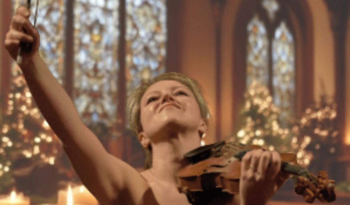 Come and be swept away by a breathtaking candlelit performance of Vivaldi’s legendary Four Seasons with world class soloist Harriet Mackenzie