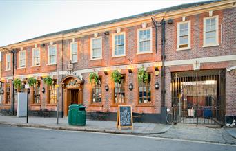 Outside the front of Eltham GPO Pub.