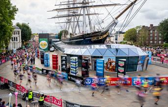 The 2025 London Marathon returns to the capital!