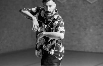 Asymmetrical-Motion-Lucas Condro