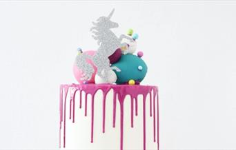 Create your own unique magical cake!