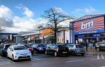 Stone Lake Retail Park