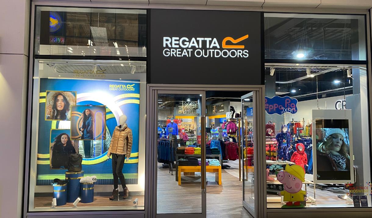 Outside Regatta Great Outdoors. A stylish and stock filled shop.