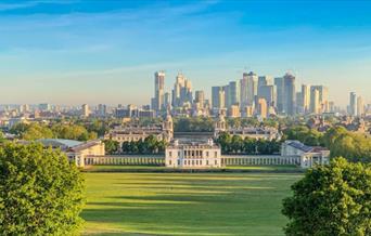 The view from the General Wolfe Statue at the top of the hill in Greenwich Park