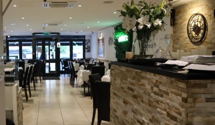 Papillon Chigwell Indoor seating