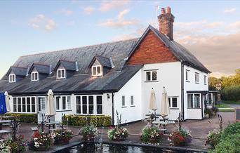 The John Barleycorn Pub & Restaurant, Threshers Bush, Epping.