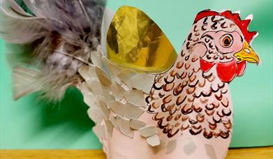 Chicken Easter egg holder